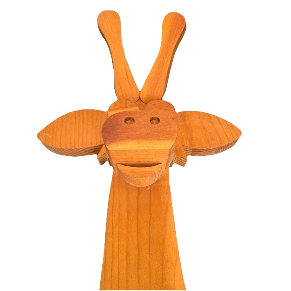 Vintage Handmade Decorative Wood Giraffe/Deer  with Hooks  wall hunger
